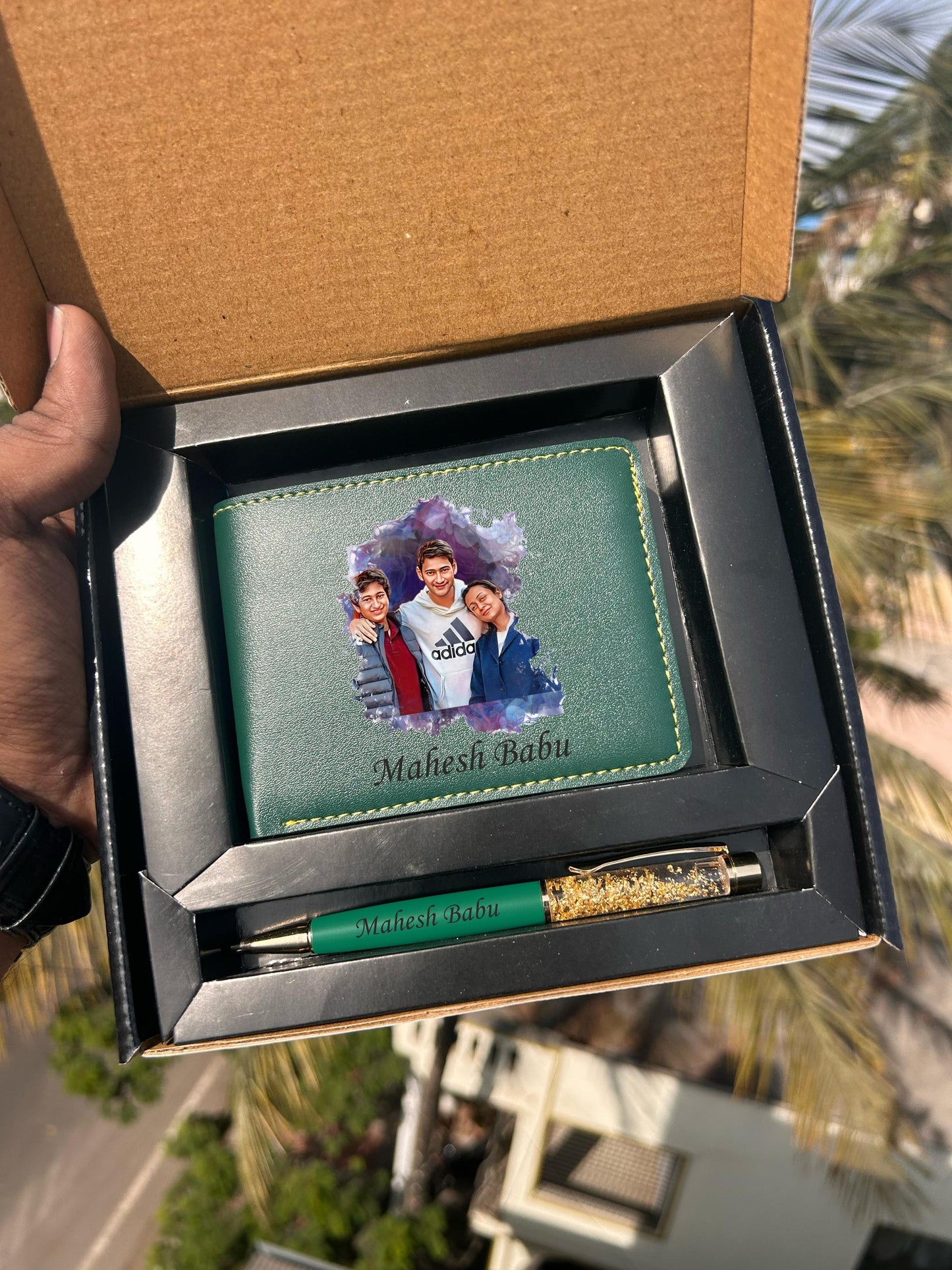 Artistic Printed Wallet & Gold Flake Pen