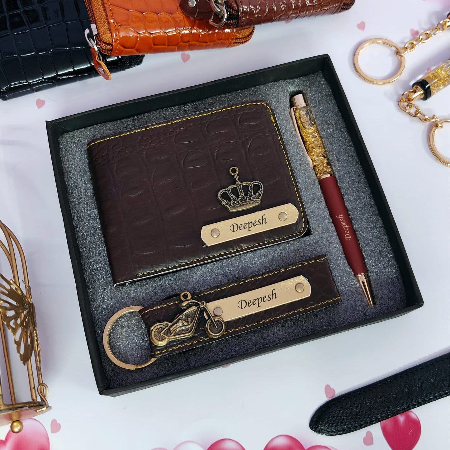 Essential Croc Wallet Hamper (D)