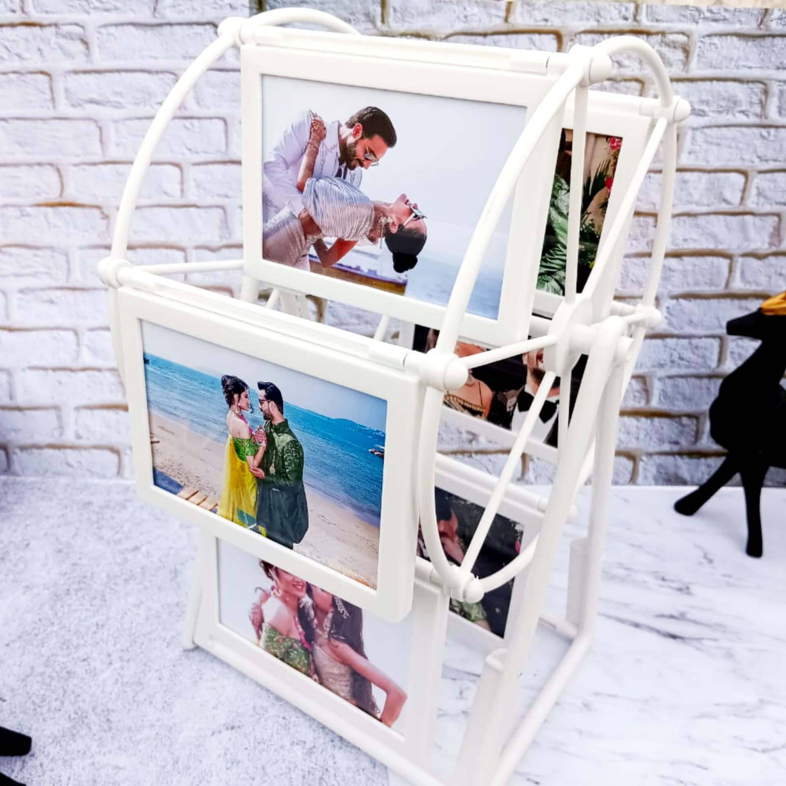 Photo Revolving Wheel