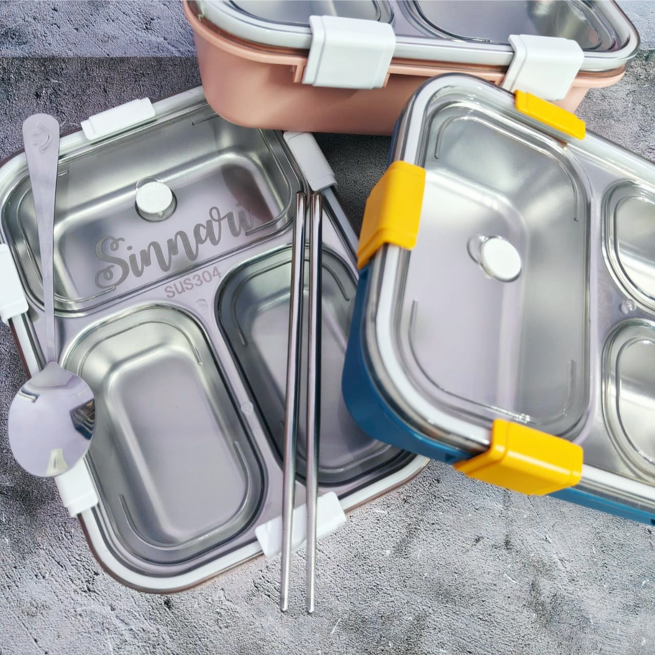 Vacuum Lunch Box & Vacuumed Button Temperature Flask Combo