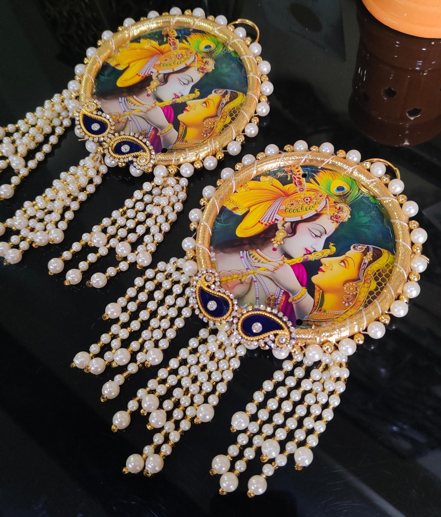 Beautiful Radhakrishnan Hanging