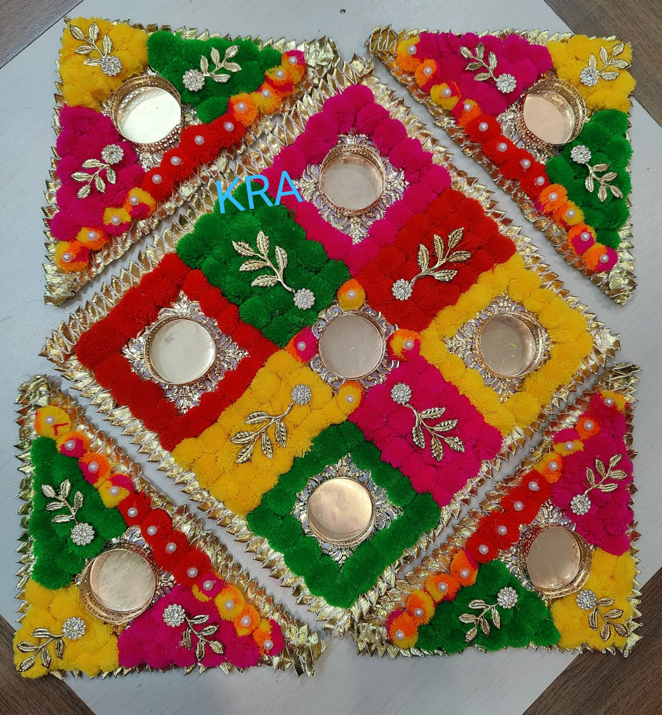 Pom Pom Gota Mat Rangoli