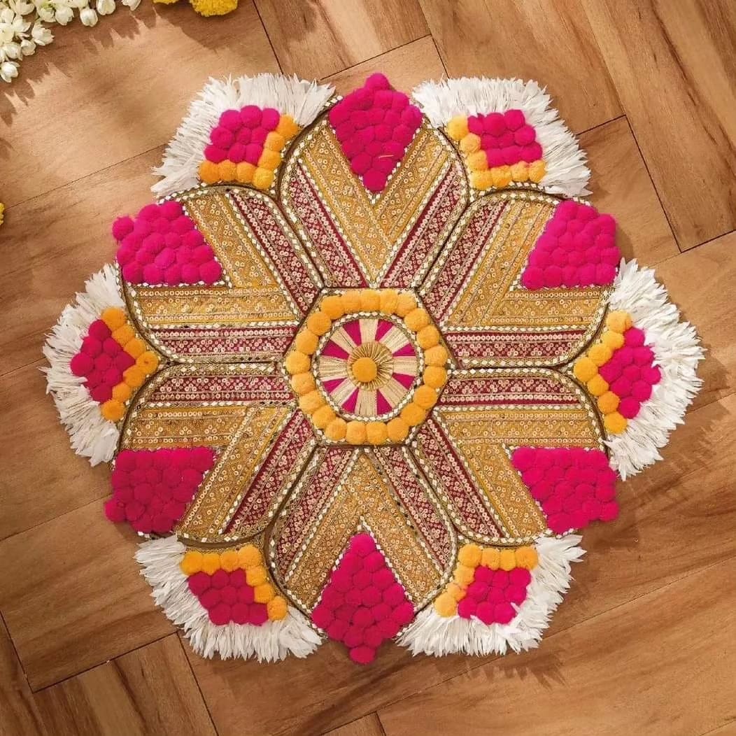 Big Pompom Rangoli