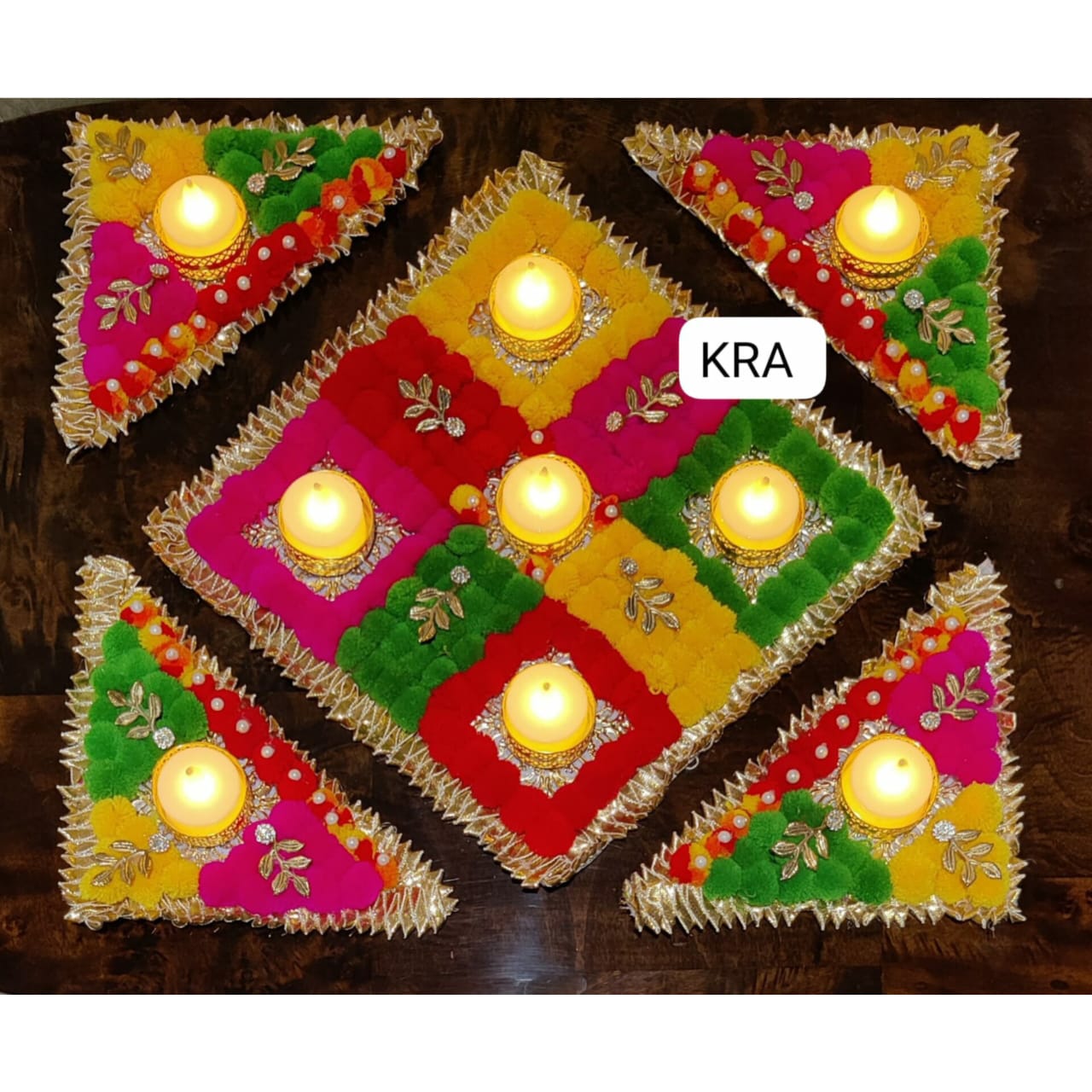 Pom Pom Gota Mat Rangoli