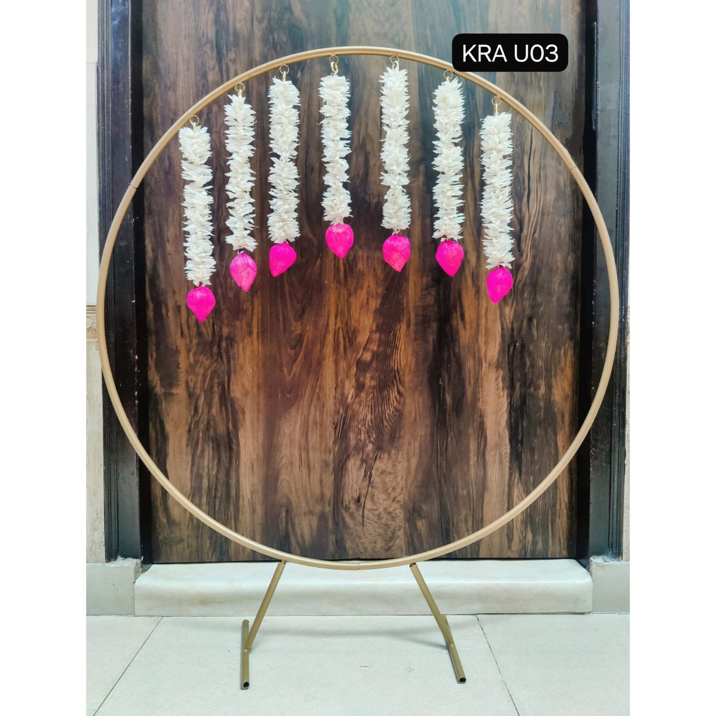 Round Metal Decor Stand