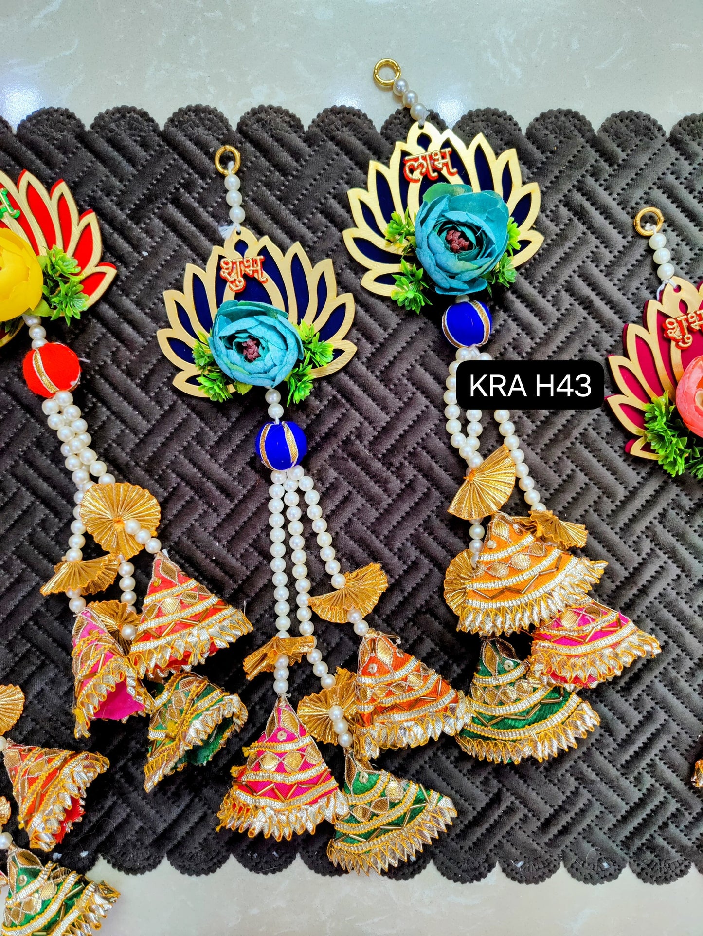Lotus Gotapatti Shubh Labh Hanging