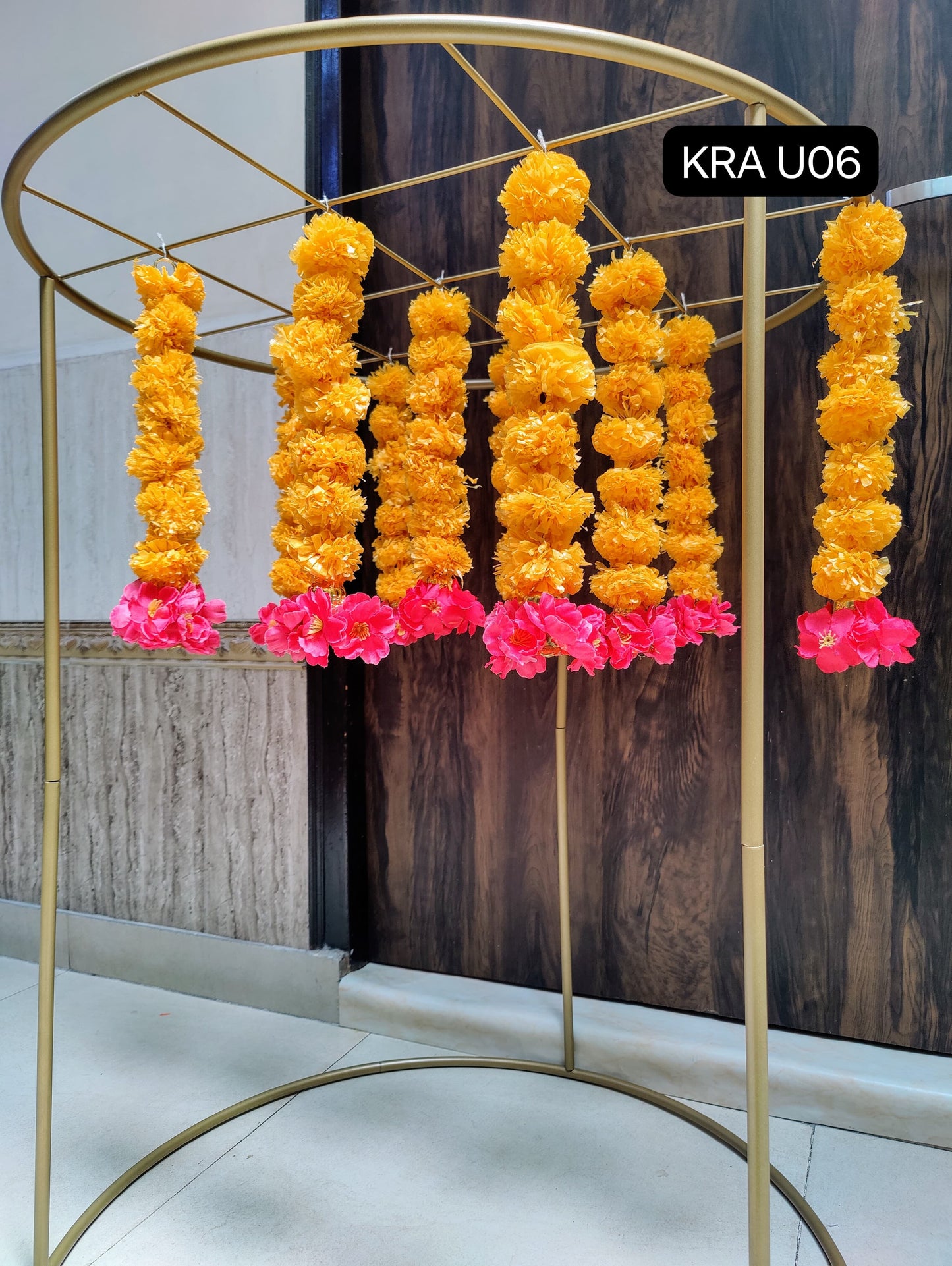 Big Metal Cyindrical Decor Stand