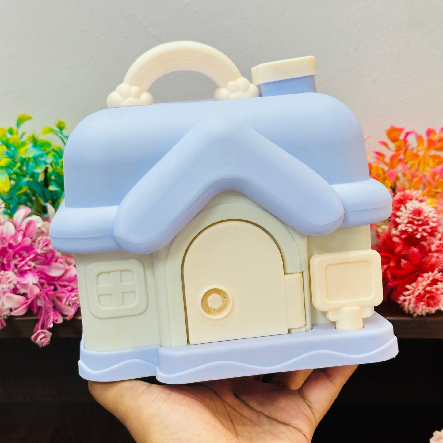Hut Shape Piggy Bank