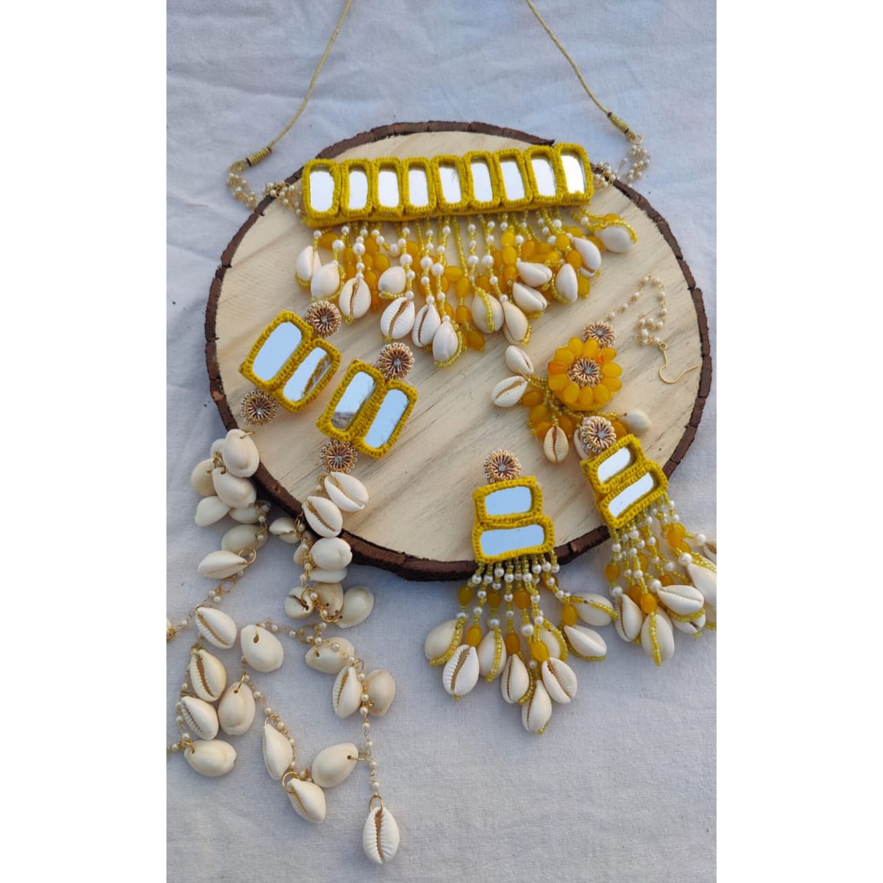 Mirror & Shell Jewelry Set 7.0