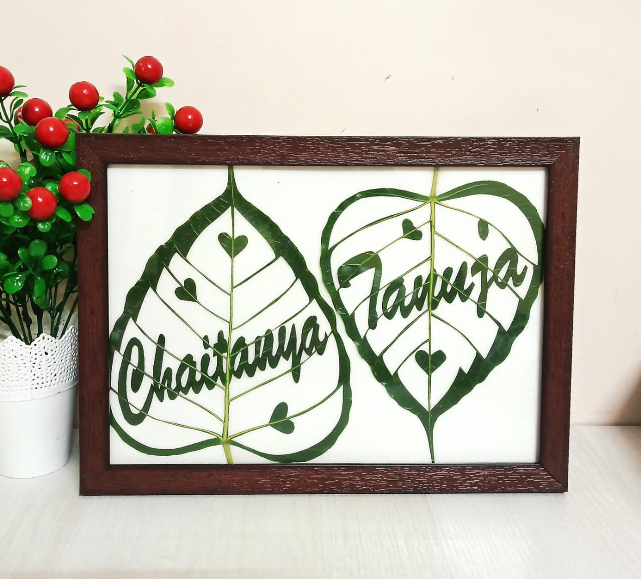 Leaf Art Photo Frame