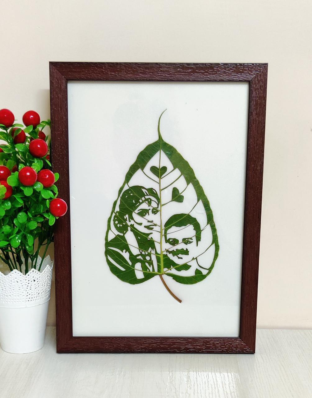 Leaf Art Photo Frame