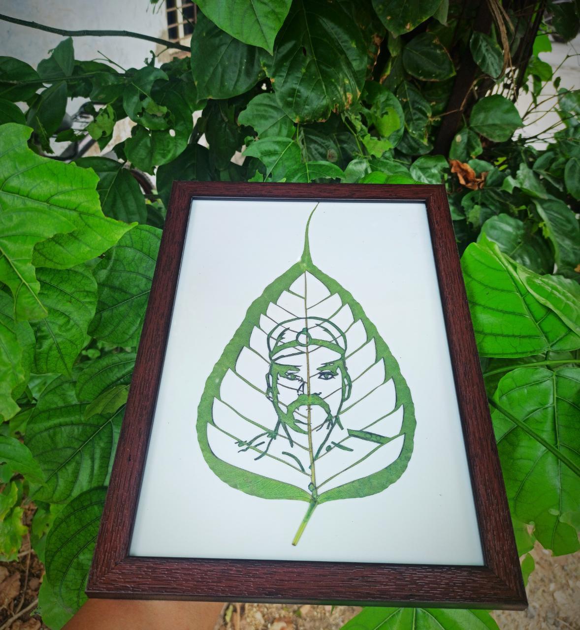 Leaf Art Photo Frame