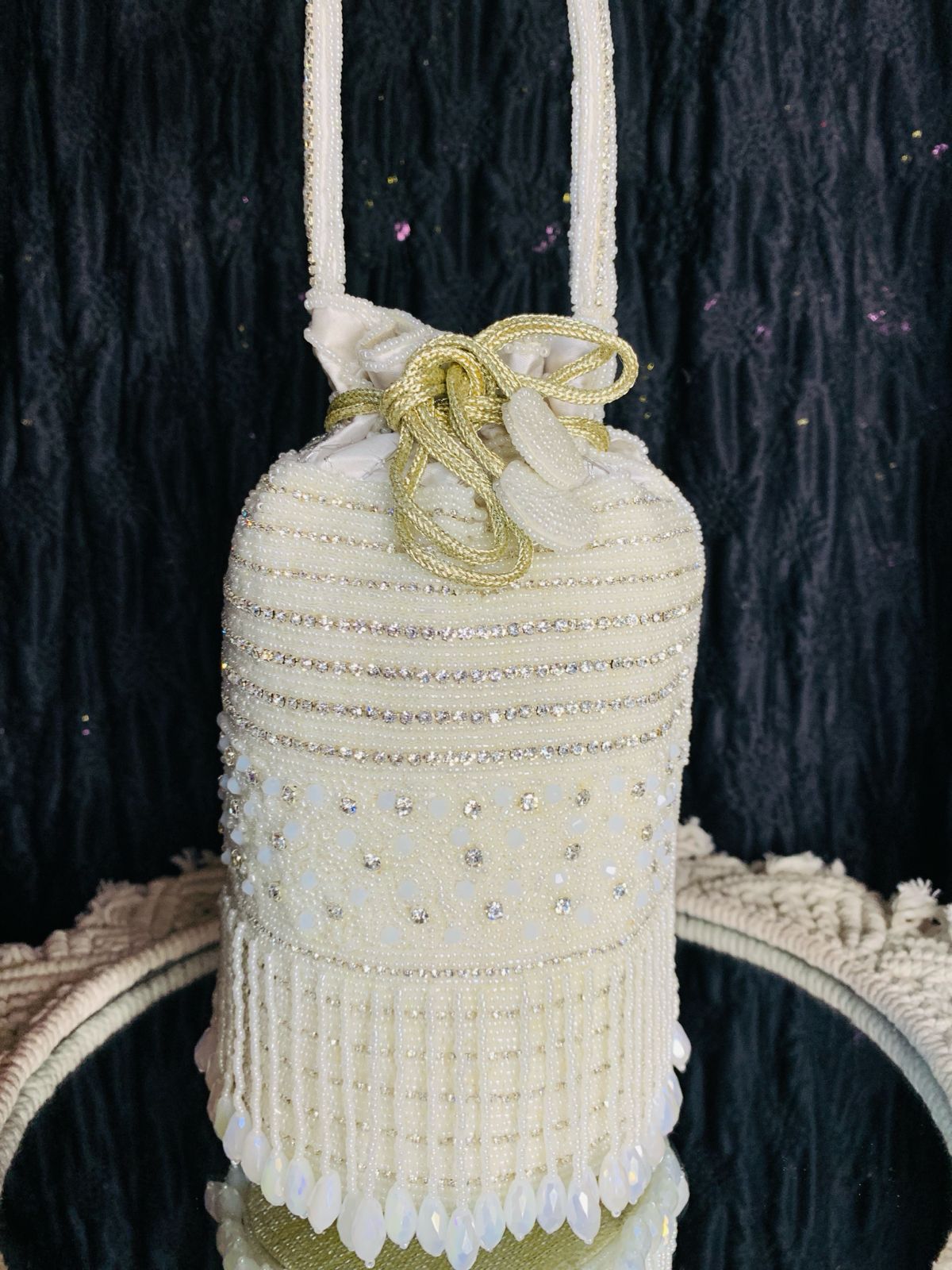 women gift, wedding gift, tote bag, sling bag, purse, potli bag, handmade gift, handmade, handbag, girl gift, gifts for her, gifts, gift ideas, clutch purse, clutch, bride to be, bride gift, bridal clutch, birthday gift, batua, bag, anniversary gifts, accessories