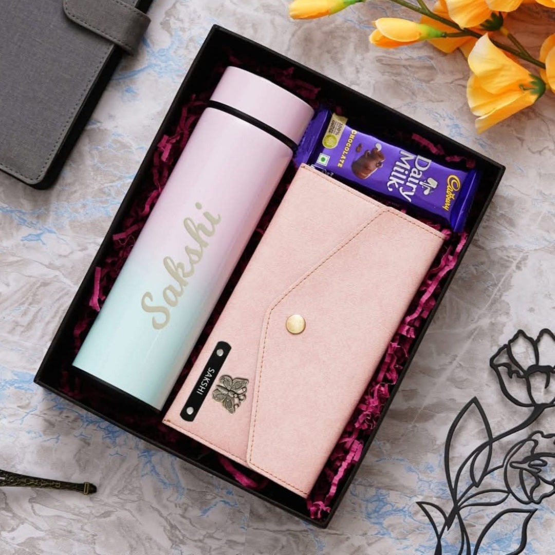 women gift, valentine gift, valentine combo, trunk combo, premium combo, leather accessories, ladies wallet, hampers, girls wallet, girls combo, girl gift, gifts for her, gift box, birthday gift, anniversary gifts, accessories