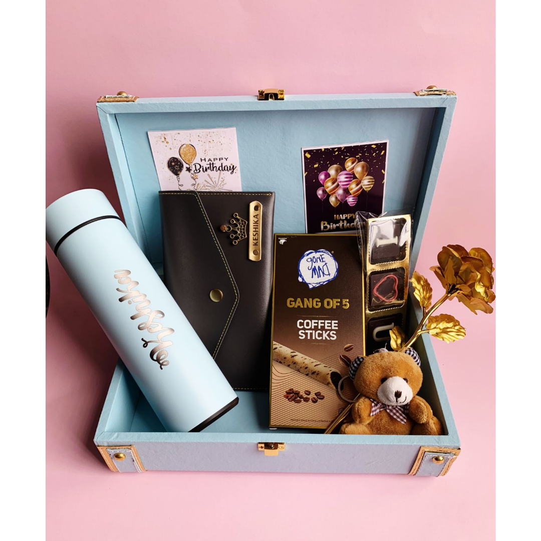 women gift, valentine gift, valentine combo, trunk combo, premium combo, leather accessories, ladies wallet, hampers, girls wallet, girls combo, girl gift, gifts for her, gift box, birthday gift, anniversary gifts, accessories