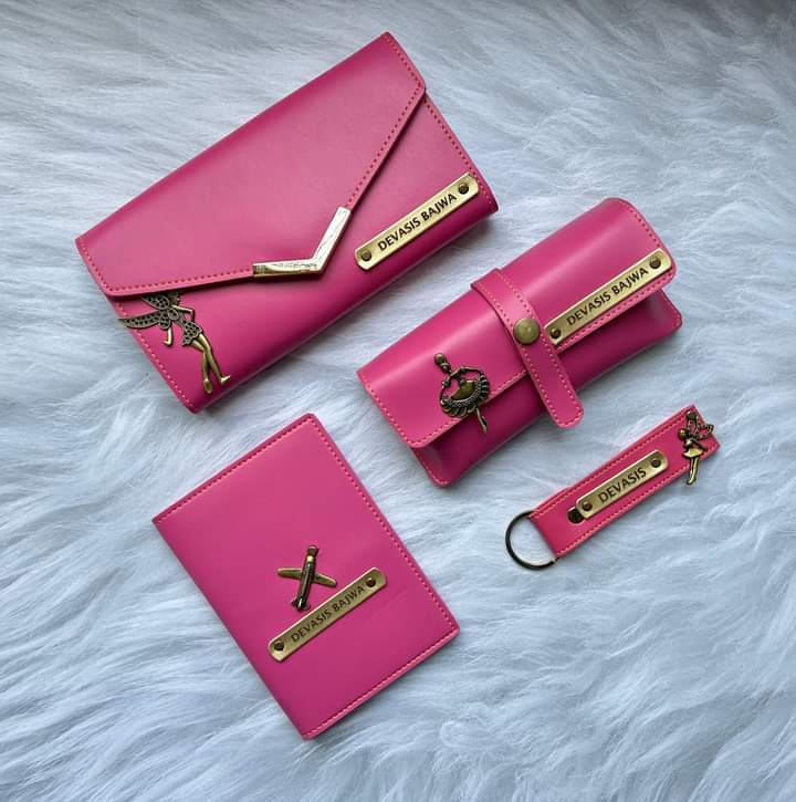 women gift, valentine gift, valentine combo, trunk combo, premium combo, leather accessories, ladies wallet, hampers, girls wallet, girls combo, girl gift, gifts for her, gift box, birthday gift, anniversary gifts, accessories