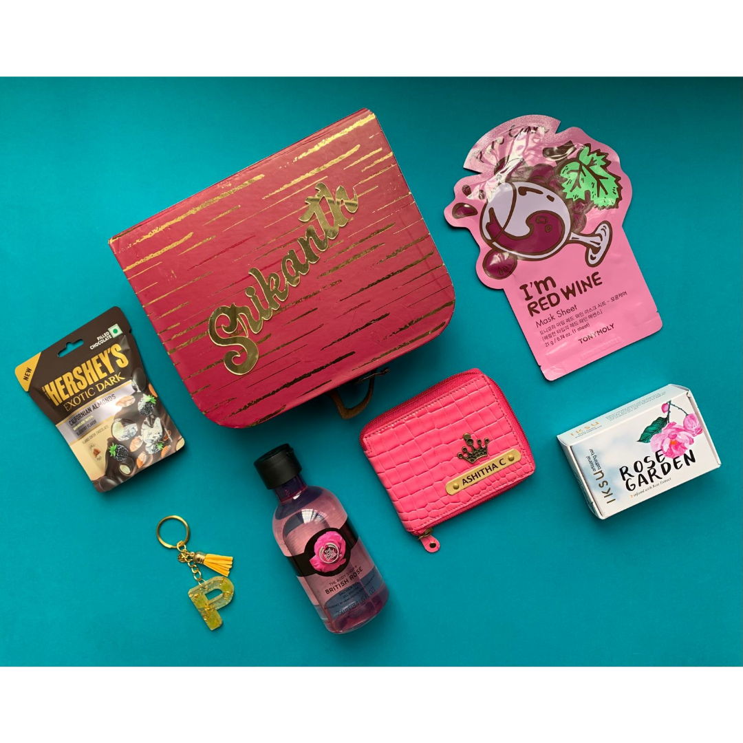 women gift, valentine gift, valentine combo, trunk combo, premium combo, leather accessories, ladies wallet, hampers, girls wallet, girls combo, girl gift, gifts for her, gift box, birthday gift, anniversary gifts, accessories