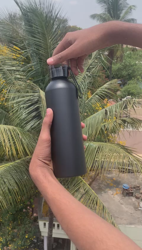 water bottle, sipper bottle, return gifts, men gift, kids gifting, kids, kid gifts, girl gift, gifts under 999, gifts for kids, gifts for him, gifts for her, gifts, gift ideas, botol, black items, black gifts, birthday gift, baby gift