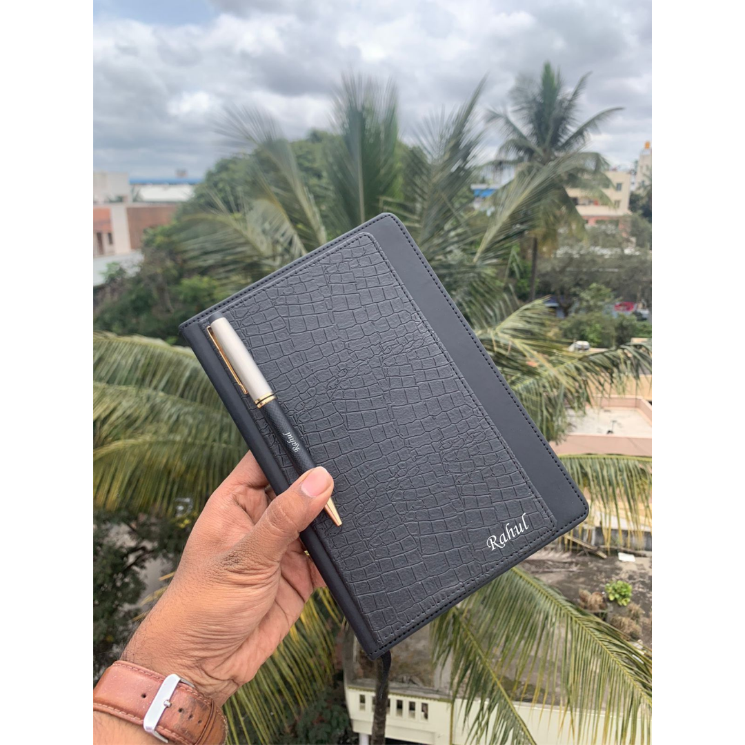 Croc Diary & Checks Pen