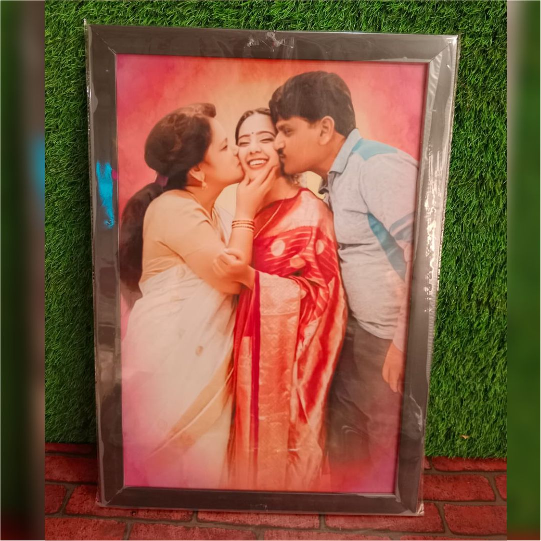 women gift, wall decor, valentine gift, photo frame, men gift, kids gifting, kid gifts, home decor, groom gift, girl gift, gifts for kids, gifts for him, gifts for her, gifts, gift ideas, Frames, frame, digitised frame, digital paintings, digital frame, decor, couple gifts, bride gift, birthday gift, binding frames, baby gift, art, anniversary gifts