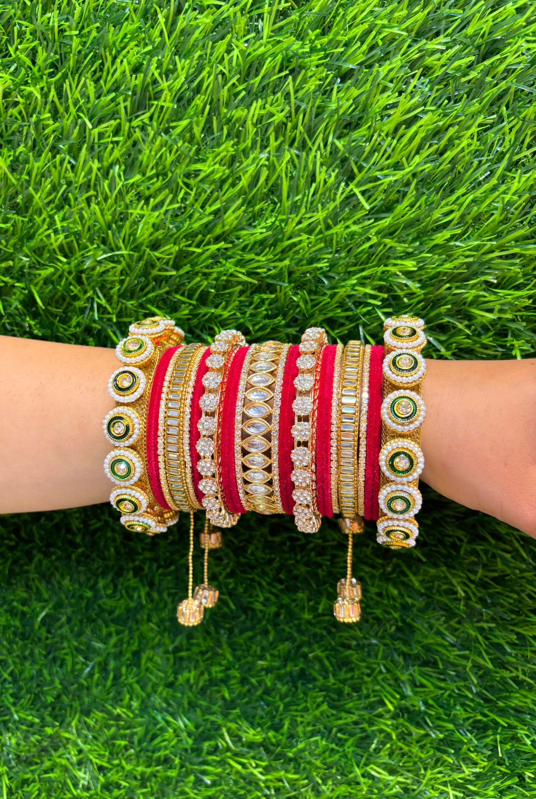 women gift, wedding jewelry, wedding items, wedding chura, wedding bangles, Wedding Accessories, wedding, ring ceremony, rajwadi chooda, punjabi chura, punjabi chuda, punjabi chooda, kangan, jewelry, girl gift, gifts for her, chura, chuda, bride to be, bride gift, bridal jewelry, bridal chura, bridal chooda, bridal bangles, bangle, anniversary gifts