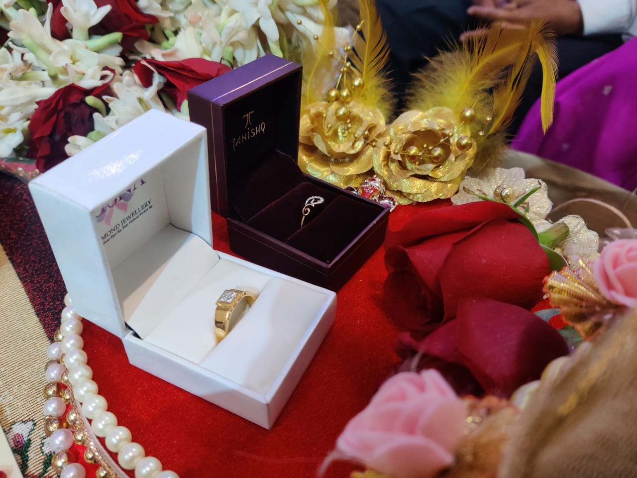 wedding items, Wedding Accessories, wedding, ring tray, ring platter, ring plate, ring ceremony, groom gift, engagement tray, engagement, earrings, dulha to be, customized platter, customised platter, bride to be, bride gift