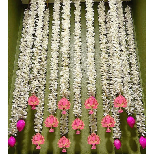 Lotus With Lotus Bud Gajra String