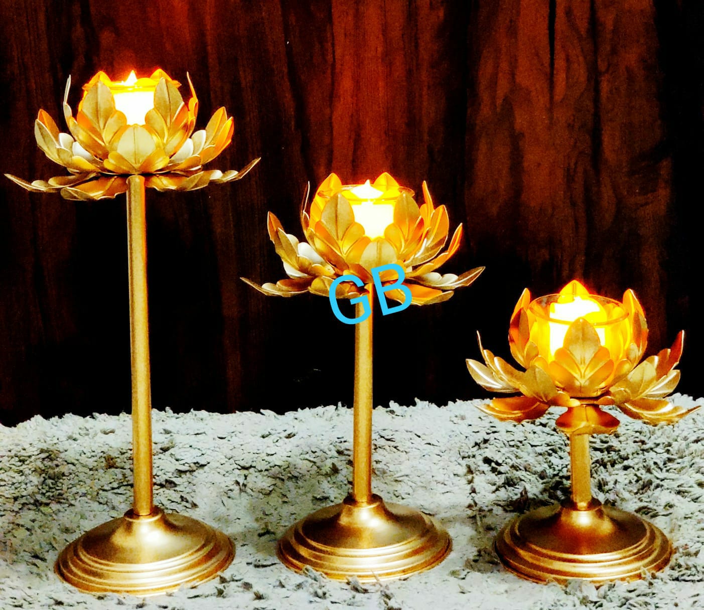 Lotus T-light Holder