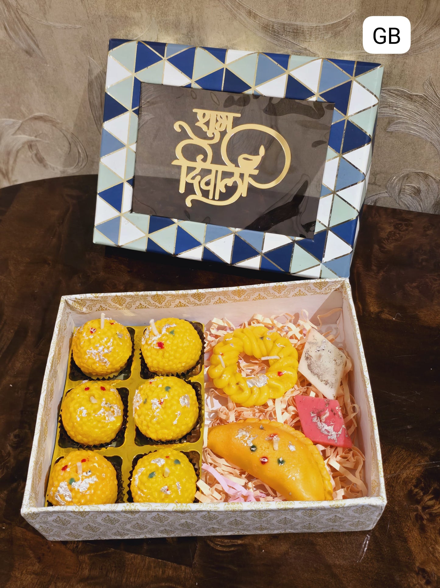 Sweets Fragranced Candle Hamper