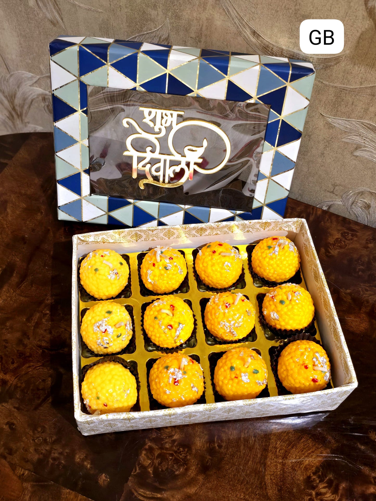 Moti Choor Ke Laddoo Ka Hamper