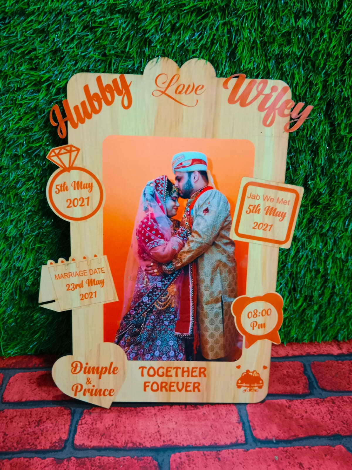 Couple Table Frame