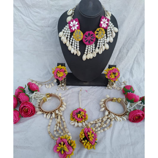 Mirror & Shell Jewelry Set 5.0