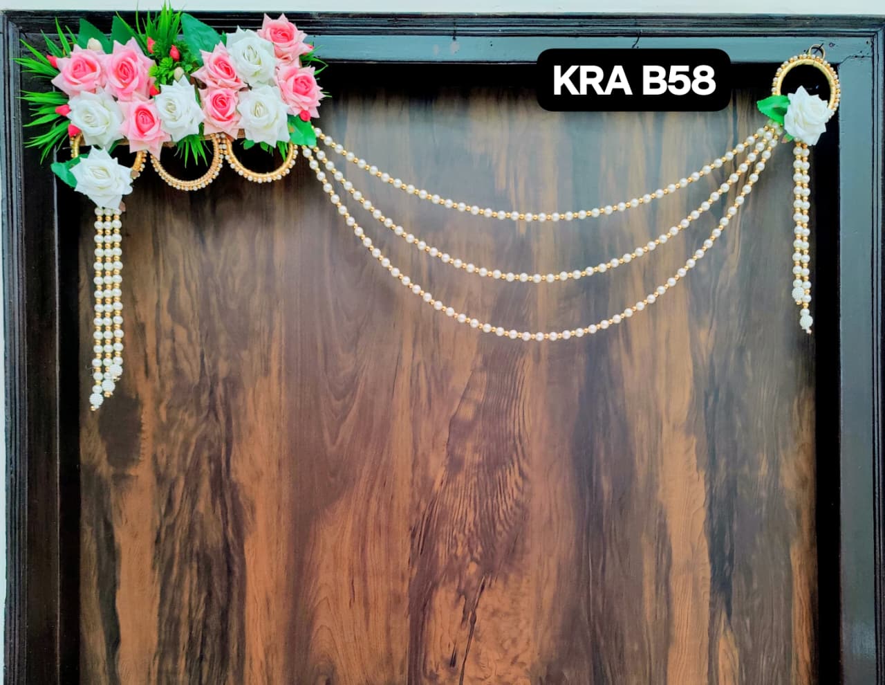 Stylish Rose Bandhanwar KRA B58