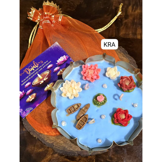Mini Lotus Pond Urli Hamper