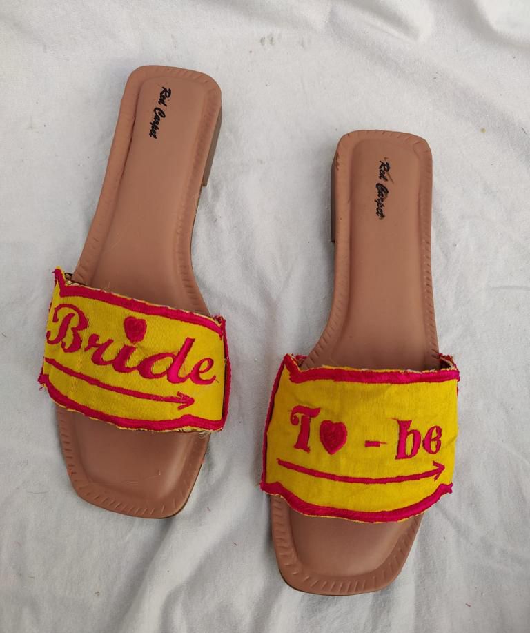 women gift, wedding slipper, wedding items, Wedding Accessories, wedding, shadi, nikkah accessories, nikkah, nikah accessories, mom to be, jutti, handmade jutti, girl gift, gifts for her, footwear, embroidery jutti, designer jutti, bride to be, bride gift, bridal jutti, accessories, slipper